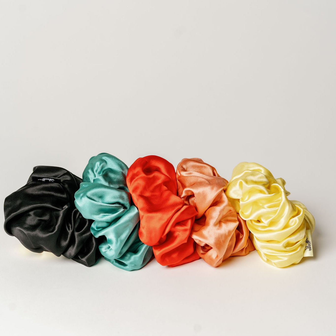 Organic Silk Oversized Scrunchie Peachy Coral